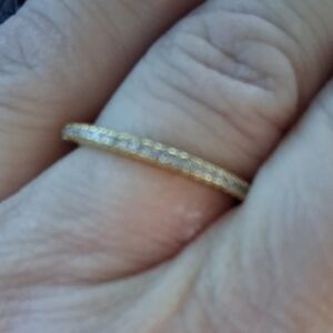 Dazzling Gold Women's Ring